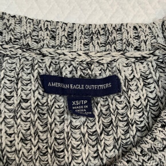 𝅺american Eagle Outfitters🖤White/Black Long Sleeve Cropped Pullover Sweat… - Picture 6 of 10